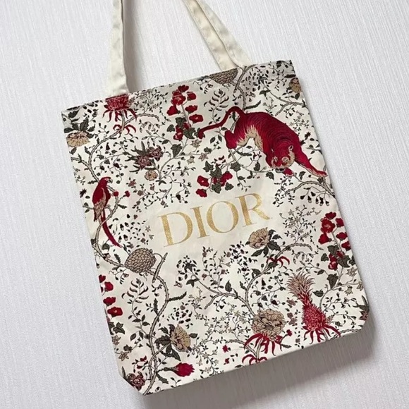 🌟NEW DIOR BEAUTY CANVAS TOTE🌟 - Picture 4 of 4